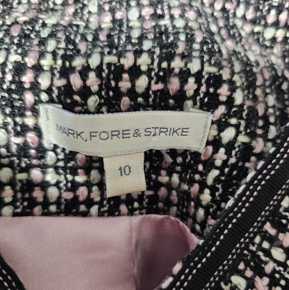 Mark, Fore & Strike vintage looking black & pink tweed jacket blazer​ - Picture 6 of 12